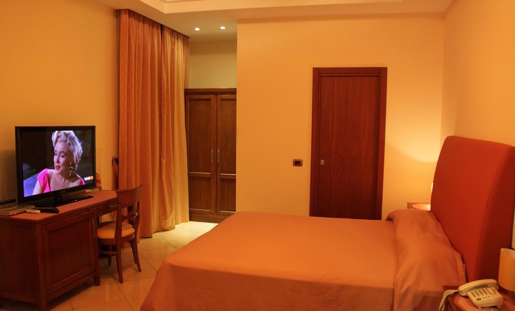 Ranch Palace Hotel Naples Chambre photo