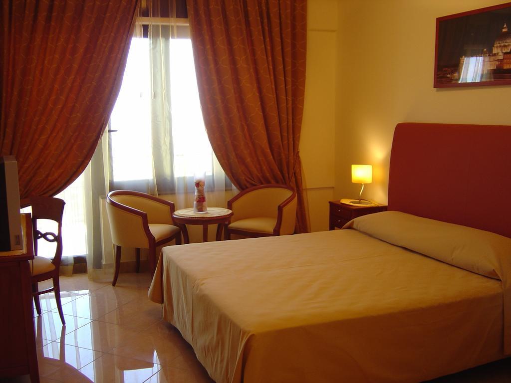 Ranch Palace Hotel Naples Extérieur photo