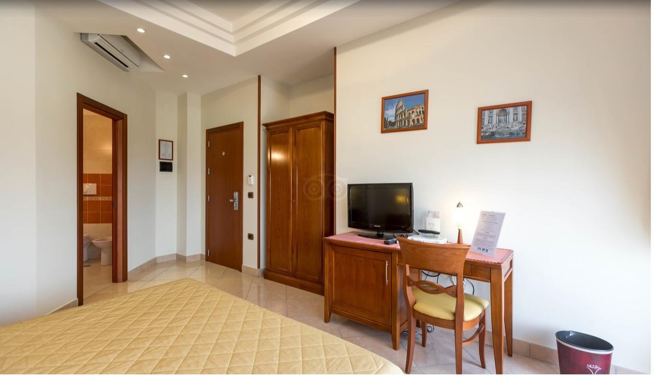 Ranch Palace Hotel Naples Extérieur photo